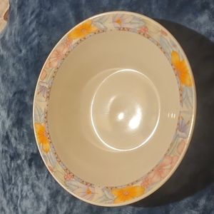 Newcor Vintage Stoneware Floral Bowl
